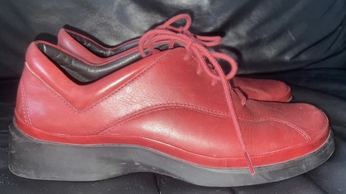 Ladies size red leather - size,