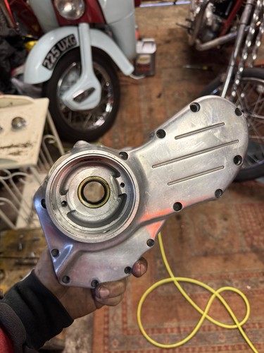 Sputhe cam cover panhead - cover,