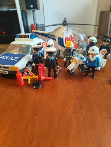 Playmobil police car - police,