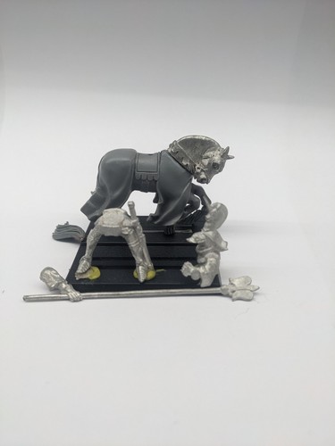 Warhammer bretonnian knight - warhammer,
