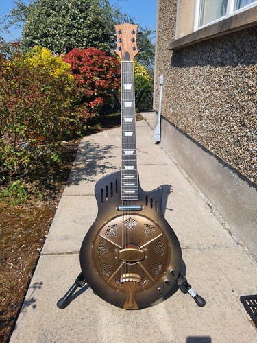 Slim body resonator guitar - slim,