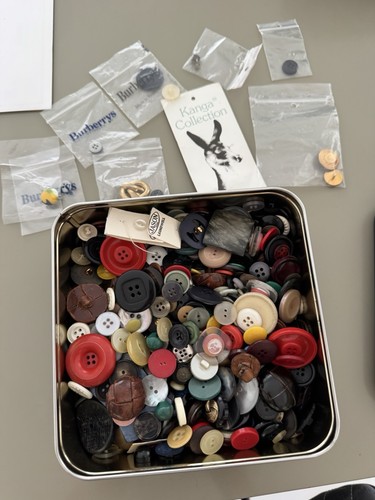 Assorted vintage buttons some - buttons,