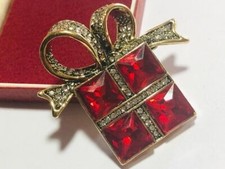 Art Deco Style Large Crystal Christmas Present Brooch Shawl Pin Jewellery