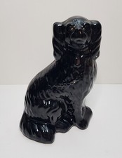 ANTIQUE BLACK STAFFORDSHIRE JACKFIELD SPANIEL DOG MANTEL CERAMIC STATUE FIGURINE
