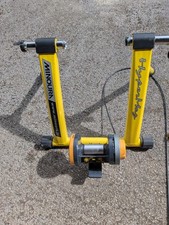 Minoura HyperMag Turbo Trainer