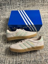 Size 6.5 - adidas Originals