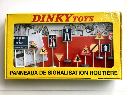 Dinky toys atlas - toys,