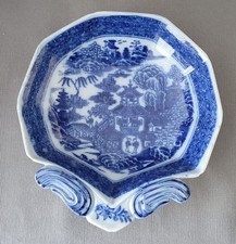 SPODE PEARLWARE TWO FIGURES