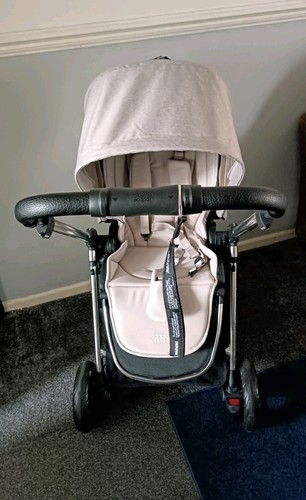 Mamas and papas flip - and,