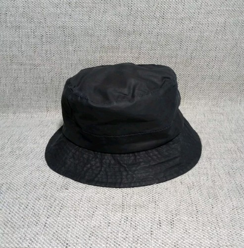 Barbour a108 wax cotton bucket - barbour,