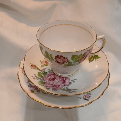 Royal vale bone china - royal,
