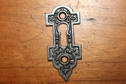 One small ornate antique cast - ornate,
