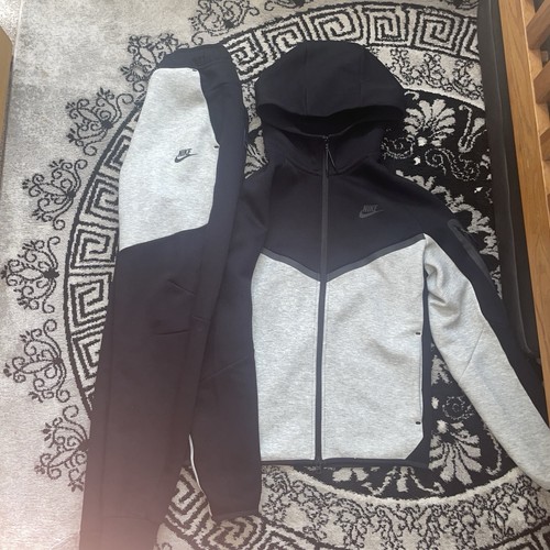 Black and grey - grey, nike