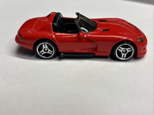 Hot wheels dodge viper 10 - hot,