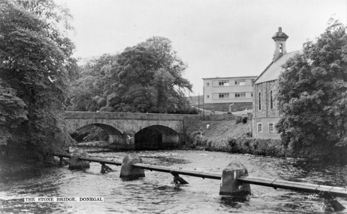 The stone bridge donegal - stone,