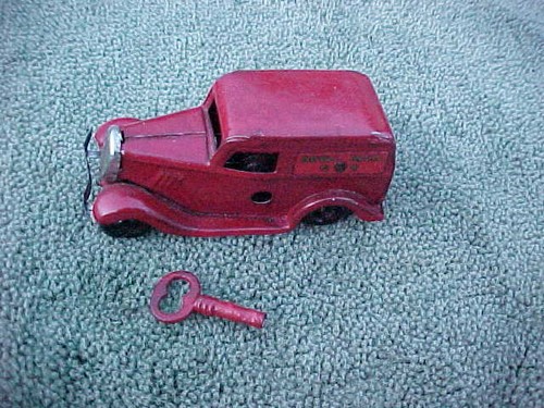 Tri ang minic toy royal - minic,