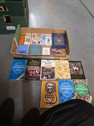 Antique collectors job lot of - collectors,