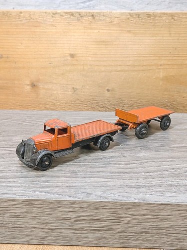 Vintage 1940s dinky toys - toys, 25t