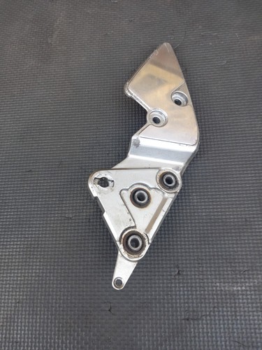 Suzuki bandit 1200 footrest - suzuki,