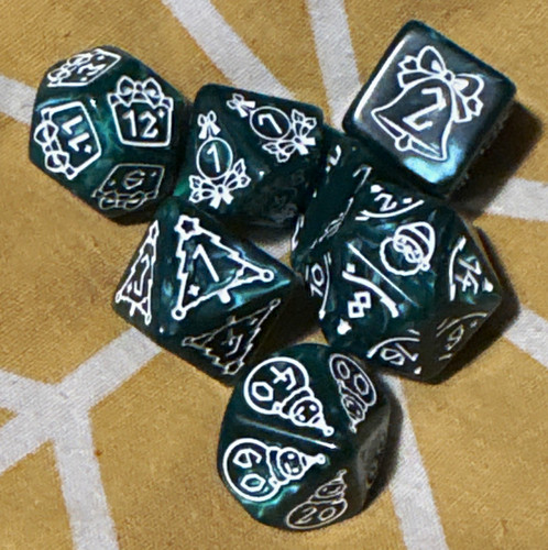 Green polyhedral christmas - green,
