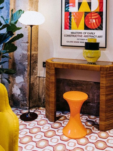 Tam hourglass stool - stool, retro