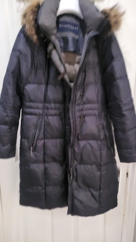 Women navy down puffer - women’s,