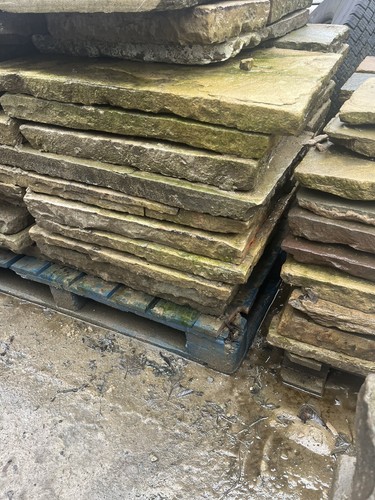 Yorkshire stone paving - ,