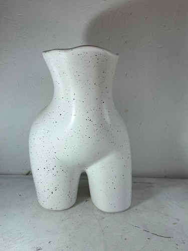 Large white spotted lady bum - large,