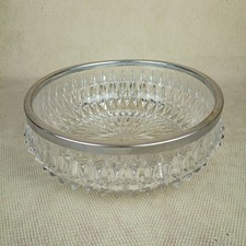 ⭐ Vintage Glass Fruit Bowl