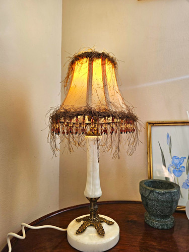 Vintage white stone - table, lamp
