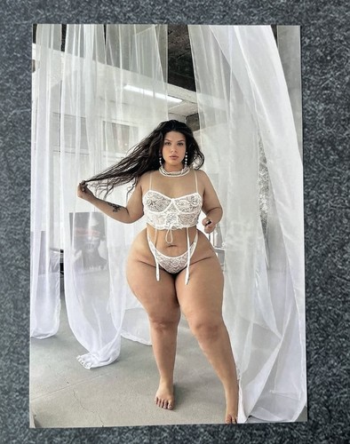 Photo hot sexy beautiful buxom - sexy,
