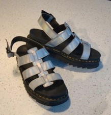 Dr. Martens Blaire Hydro
