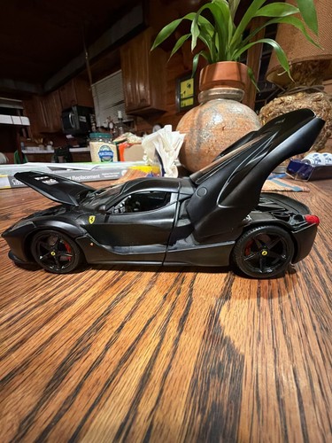 Bburago ferrari laferrari - bburago,
