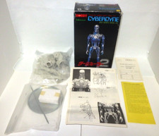 Tsukuda Hobby Terminator 2