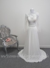  Berketex ivory  wedding dress with sleeves UK 22 - check measurements