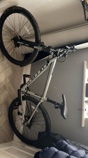 Carrera Valour Mountain Bike