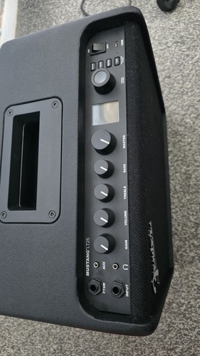 Fender mustang lt25 - lt25,