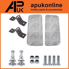 Front Grille With Clips