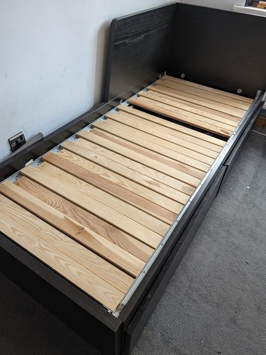 Ikea flekke day bed - ikea,