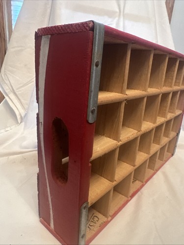 Vintage wooden coke crate - vintage, red
