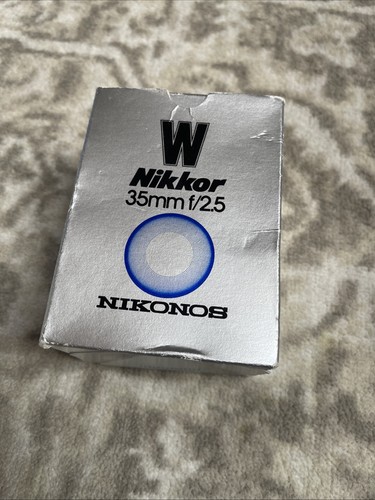 Nikonos nikkor 35mm - w,