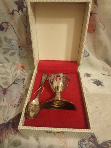 Vintage 1960s yeoman silver - vintage,