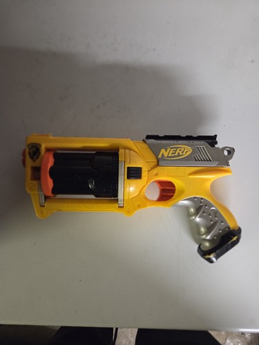Nerf strike maverick rev - n-strike,
