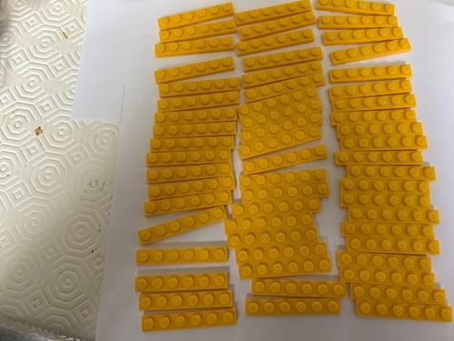 Lot 1175 building bricks - 1175,