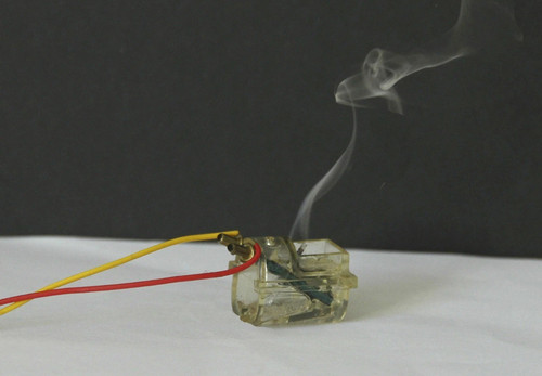 Hornby loco smoke generator - hornby,