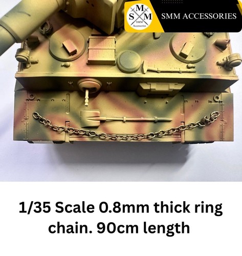 Chain for diorama and - for,