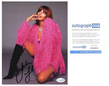 JAMEELA JAMIL SIGNED 8x10