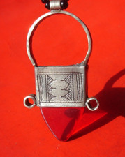 Niger Tuareg RED hand engraved pendant with agate beads   L50 mm