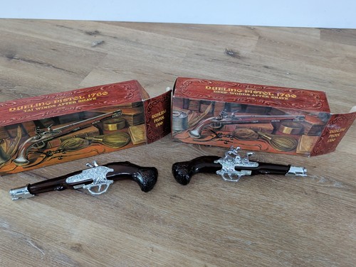 1970 avon dualing - avon, pistols