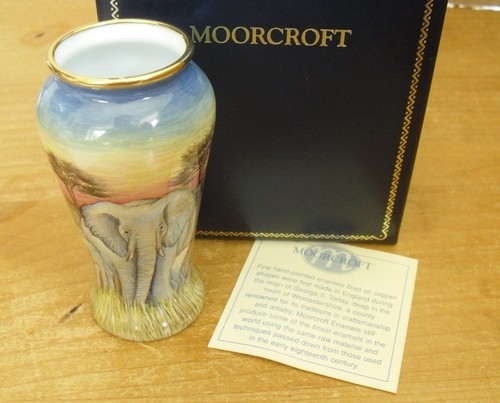 Boxed numbered moorcroft - numbered,